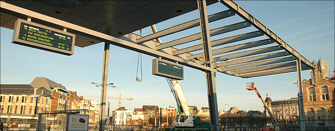 Uitbreiding luifel busstation 16/01/2012